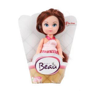 Mini baby beau pop met bruin haar in roze jurk in Baby Beau verpakking