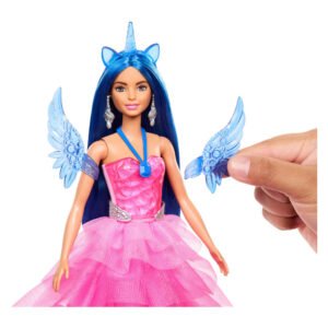 Barbie magic modepop met blauwe vleugels die afneembaar zijn