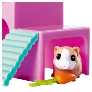 evi love speelset Beige cavia met wortel zit onder roze speelhuisje