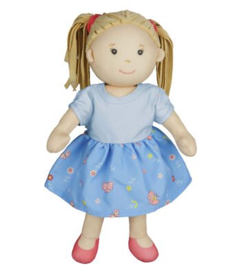 Heless pop Nela met blond haar in staartjes, blauw jurkje met bloemenprint en roze schoentjes