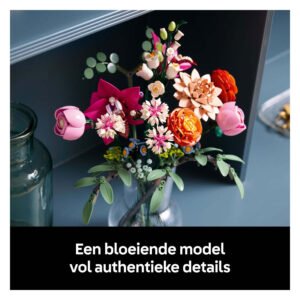 Gedetailleerd LEGO Botanical bloemenboe ket met realistische bloemontwerpen