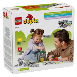 LEGO DUPLO treinset kind speelt met ouder doos achterzijde