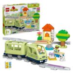 LEGO DUPLO Town 10427 Interactieve Avonturentrein met figuren, sporen en kleurrijke bouwstenen en verpakking