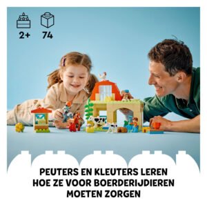 Vader en dochter spelen met LEGO DUPLO boerderijdieren set