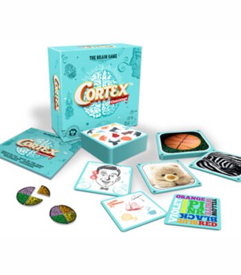 Cortex Challenge gezelschapsspel met kaarten, doos en speelelementen uitgestald