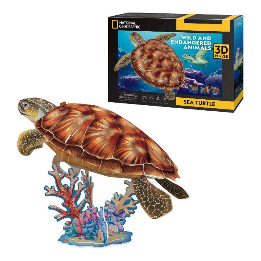 In elkaar gezette 3D zeeschildpad puzzel met kleurrijk koraalrif en verpakking op de achtergrond Cubic Fun 3D Puzzel National Geographic Zee Schildpad