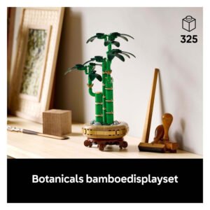 LEGO Lucky Bamboo displayset op een houten plank met 325 stukjes