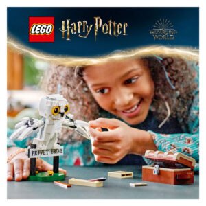 LEGO Harry Potter Hedwig bij Ligusterlaan 76425 speelset