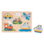 Houten vormenpuzzel met vervoersmiddelen zoals auto, vliegtuig, trein, fiets en schip Goki Houten Noppenpuzzel Voertuigen met Geluid, 5st.