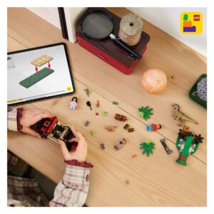 LEGO bouwinstructie op tablet en losse onderdelen op tafel