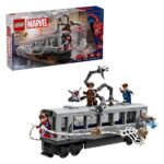 LEGO Marvel 76321 Spider-Man vs. Doc Ock Metroscene set met Spider-Man en Doc Ock gevecht op grijze metrotrein