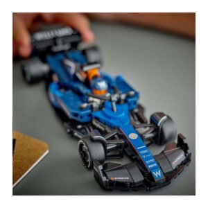Vooraanzicht LEGO Williams F1 auto met realistische details