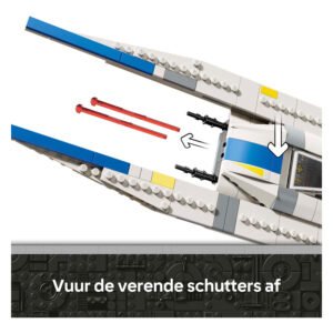 LEGO Star Wars U-Wing met afgevuurde schieters in actie
