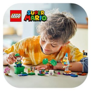 Kind speelt met LEGO Super Mario Luigi avonturenset