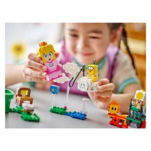 LEGO Princess Peach en Lakitu worden vastgehouden boven kleurrijke speelelementen