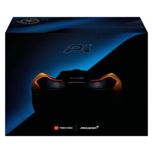 LEGO Technic McLaren P1 modeldoos voorkant met blauwe achtergrond