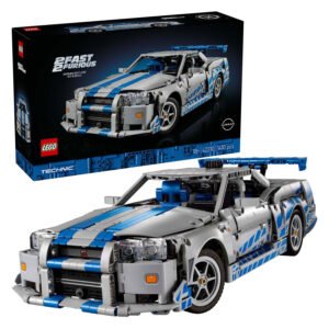 LEGO Technic 42210 2 Fast 2 Furious Nissan Skyline GT-R (R34) Auto model naast originele verpakking