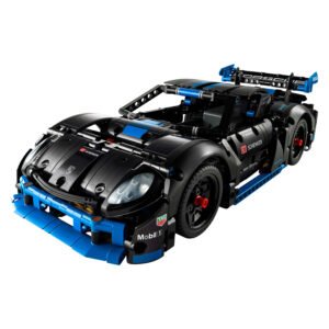 Close-up LEGO Technic Porsche GT4 met realistische details