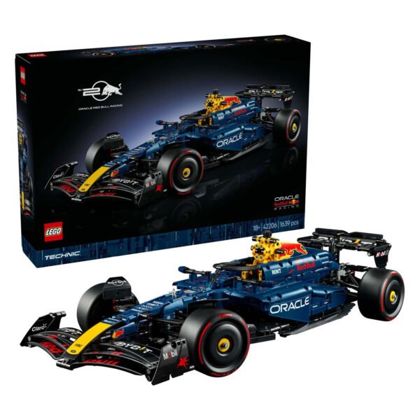 LEGO Technic 42206 Oracle Red Bull Racing RB20 F1 auto naast de originele productverpakking