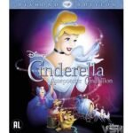Blu-ray cover van Disney animatiefilm Cinderella met afbeelding van hoofdpersonages