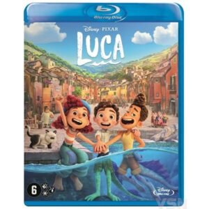 Voorzijde Blu-ray verpakking van Luca met zeewezens en kleurrijk kustdorp op de achtergrond