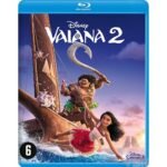 Cover van Disney's Vaiana 2 Blu-ray met kleurrijke avonturenscène op het water