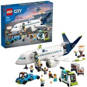 LEGO City 60367 Passagiersvliegtuig met vliegtuig, voertuigen en originele doos
