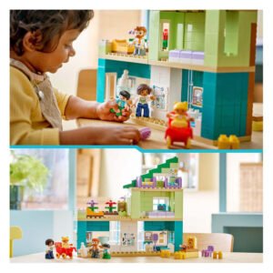 Kind speelt met LEGO DUPLO 3-in-1 Modern Woonhuis en gezinsfiguren