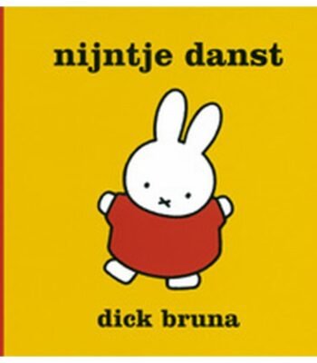 Boekcover nijntje danst van Dick Bruna met dansende nijntje op gele achtergrond Nijntje Danst
