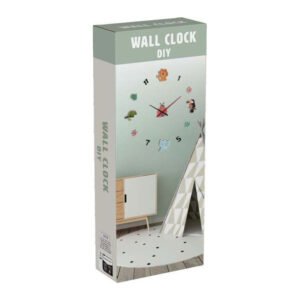 DIY wandklok kinderkamer met jungle dieren stickers en speels design