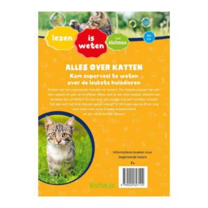 Achterkant van kinderboek Alles over katten met foto van kitten in gras en informatie over katten voor beginnende lezers