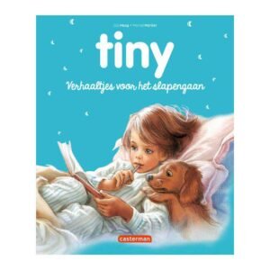 Voorkant van Tiny boek met Tiny lezend in bed naast een hond voor het slapengaan. Tiny Verhaaltjes voor het slapengaan