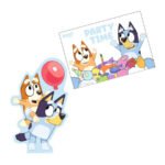 Bluey en Bingo vieren feest met rode ballon en speelgoed Uitnodigingen met Enveloppen Bluey