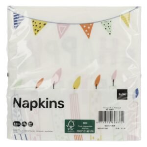 Verpakking kleurrijke happy birthday servetten met kaarsen en vlaggetjes