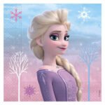 Elsa uit Frozen met blonde vlecht en paarse jurk tegen winterse achtergrond Papieren Servetten FSC Frozen 2 Wind Spirit