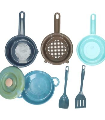 set speelgoed kookgerei met pannen vergiet en spatels in blauw en groen Dantoy Pannenset