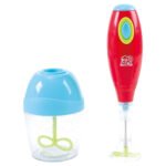 Kinder handmixer speelgoed met blauwe beker en rode mixer Playgo Handmixer