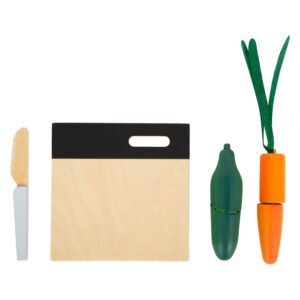 houten speelgoed snijset met mes snijplank wortel en komkommer