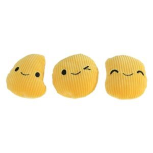 Speelse gele chips knuffels met vrolijke gezichtjes