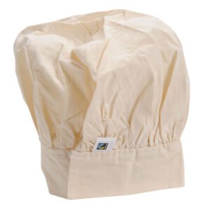 Beige koksmuts achterkant met elastische pasvorm en plooien