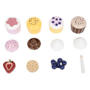 Onderdelen van houten speelgoed cupcakes met toppings en kaarsje