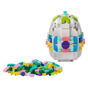 LEGO paasei met extra decoratiestenen