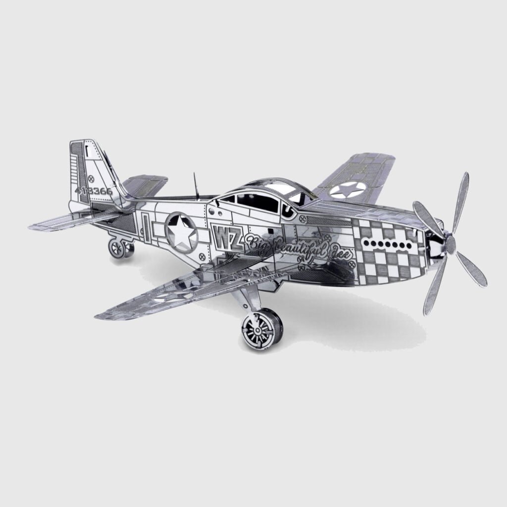Metal Earth P-51 Mustang 3D metalen modelvliegtuig gebouwd Metal Earth Mustang P-51