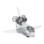 Metal Earth Space Shuttle Atlantis 3D metaalmodel schuin van voren Metal Earth Space Shuttle Atlantis