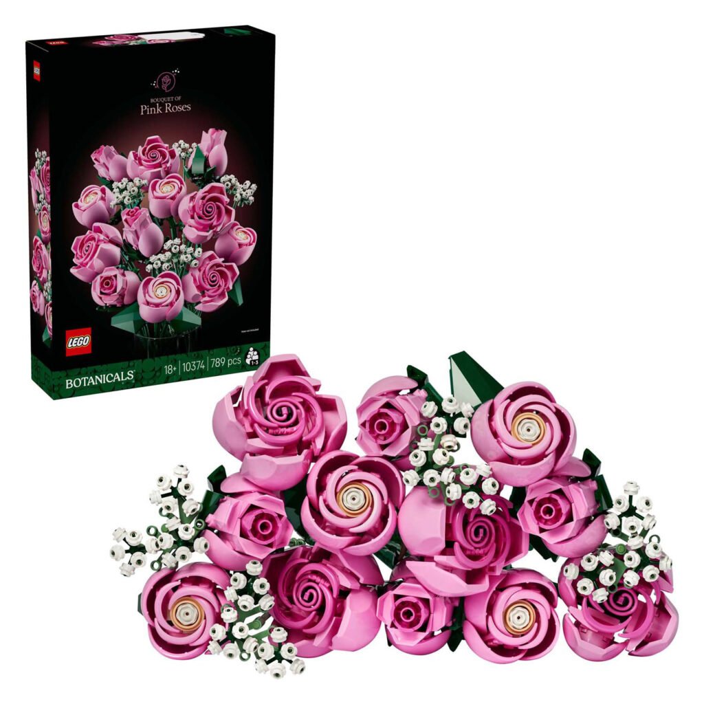 LEGO Botanicals 10374 Roze Rozenboeket met productdoos op witte achtergrond studio compositie