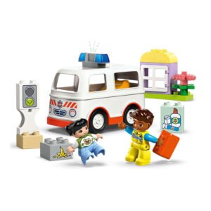 LEGO DUPLO Ambulance & Driver 10447 ambulance met accessoires