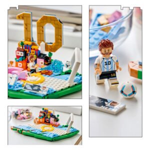 Close-up van LEGO Messi Football Highlights set met minifiguur en speelfuncties