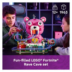 LEGO Fortnite Rave Cave speelset met roze beer en achtbaan
