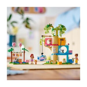 LEGO Friends kattenverjaardagsfeestje met boomhut en kattenfiguren