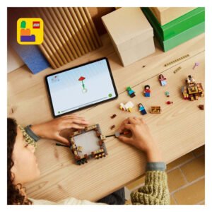 Kind bouwt LEGO Minecraft Arena bij het Boslandhuis met de LEGO Builder app